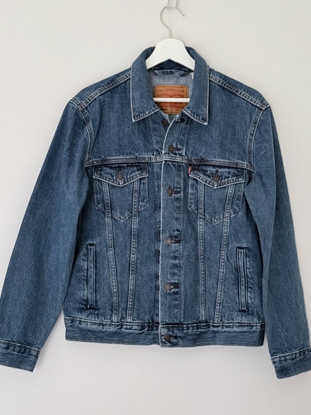 Levi's Men's Denim Trucker Jacket - Size Small - Like New
